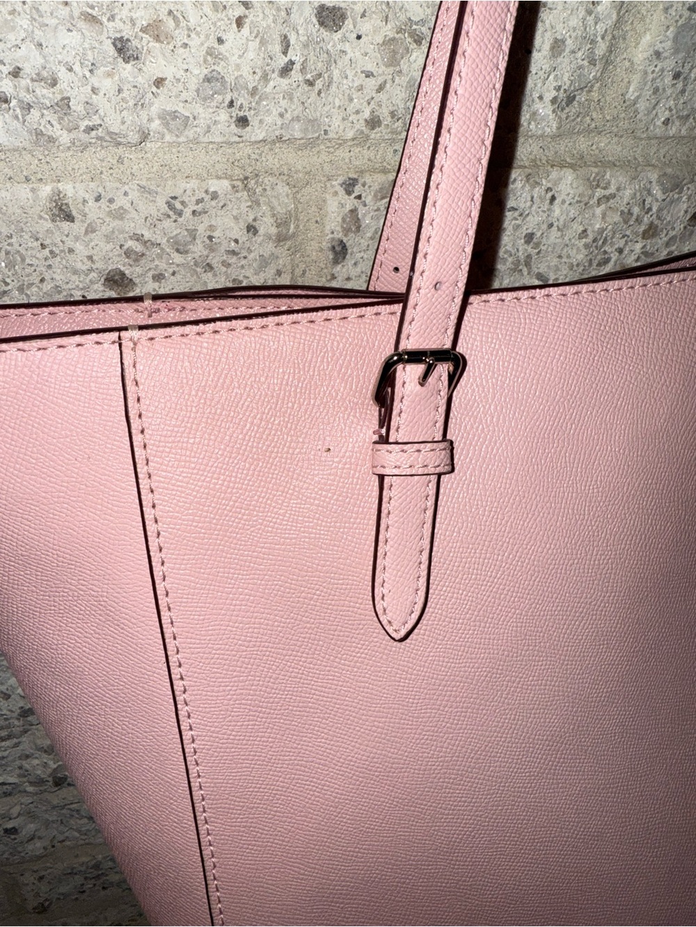 Coach Pink Large Leather Tote with Turnlock and Hangtag - Picture 10 of 14